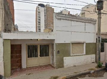 Casa de 4 ambientes, Córdoba · Inmueble Bº Güemes - Oportunidad de Inversión