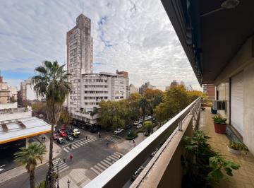 Departamento · 161m² · 7 Ambientes · 2 Cocheras · Departamento en Centro
