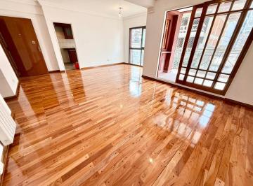 Departamento · 95m² · 4 Ambientes · Departamento 4 Ambientes Alquiler Exp Incluidas