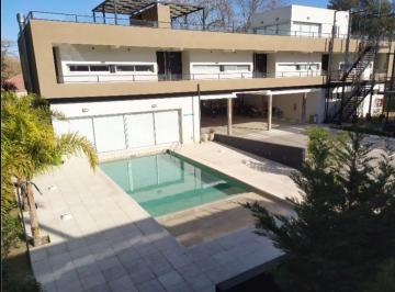 Departamento · 55m² · 3 Ambientes · 1 Cochera · Departamento en Venta Canning Random