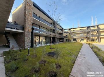 Departamento de 3 ambientes, Maipú · Departamento en Venta C/ Cochera en Maipú