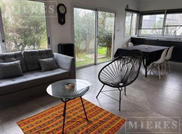 Casa · 120m² · 3 Ambientes · 1 Cochera · Casa en Alquiler Anual Amoblado en Area 13 San Sebastian