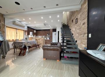 PH · 123m² · 3 Ambientes · Venta PH 3 Amb. C/parrilla + Lote 326 m² - Jose C. Paz