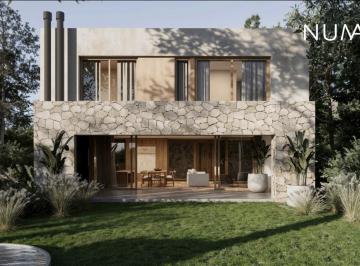 Casa · 196m² · 3 Ambientes · 2 Cocheras · Casa de 2 Dorm. en Construccion - Nuevo Malagueño