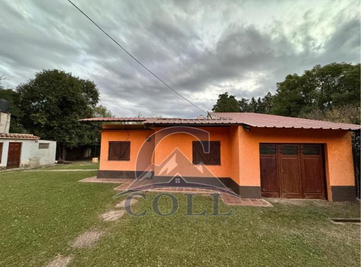 Casa · 1080m² · 4 Ambientes · 1 Cochera