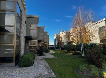 PH de 3 ambientes, Carrodilla · Venta Hermoso Dúplex Ubicado en El Prestigioso Barrio Privado Vista Pueblo, en Carrodilla