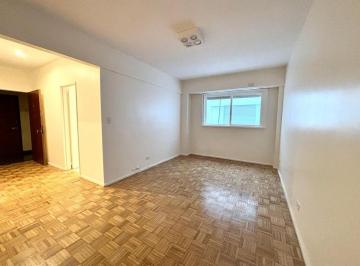 Departamento · 44m² · 2 Ambientes · Alquiler Depto 2 Amb Recoleta Luminoso 44 m
