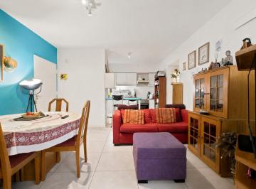 Departamento · 46m² · 2 Ambientes · 2 Ambientes| Venta en V. Urquiza | Excelente Ubicación