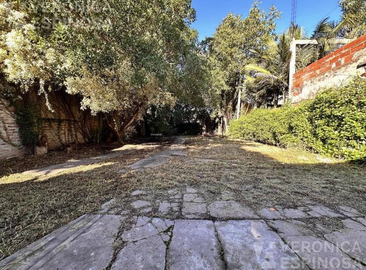 Terreno · 189m² · 3 Ambientes · 5 Cocheras