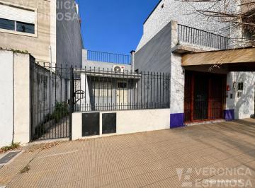 Casa · 86m² · 3 Ambientes · 1 Cochera · Casa 3 Ambientes con Cochera en Venta Villa Luzuriaga, Vivienda Multifamiliar con Local
