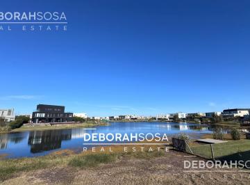 Terreno · 900m² · Lote Al Agua en Barrio Muelles - Puertos del Lago / Escobar