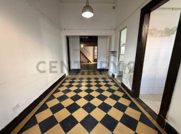 PH · 95m² · 3 Ambientes · PH Alquiler 3 Ambientes Sin Expensas Consititucion