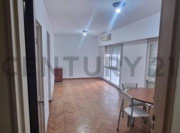 Departamento · 50m² · 2 Ambientes · Alquiler Departamento 2 Ambientes Muy Luminoso Centro Av Corrientes