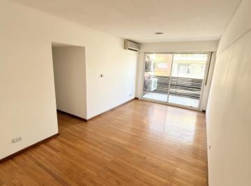 Departamento · 62m² · 3 Ambientes · 1 Cochera · Excelente Departamento 3 Ambientes con Cochera