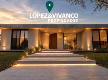 Casa de 5 ambientes, Pilar · Excelente Casa de Diseño en Estancias Golf, Estancias del Pilar.