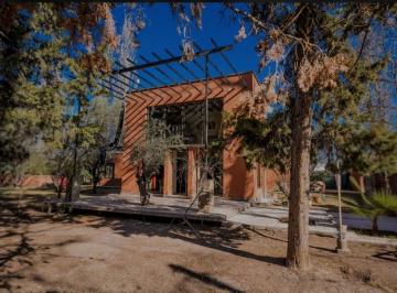 Casa de 6 ambientes, Luján de Cuyo · Casa en Venta