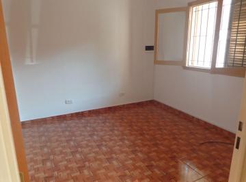 PH de 2 ambientes, Tres de Febrero · PH 2 Ambientes con Patio Jardín Cochera Sin Expensas