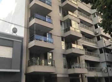 Departamento · 75m² · 3 Ambientes · Departamento en Venta - 2 Dorm. 2 Baños - 75 m - La Plata