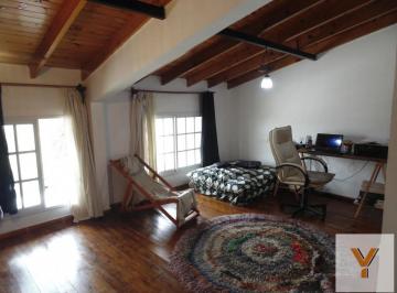 Departamento · 90m² · 4 Ambientes · Departamento en Venta - 3 Dorm. 1 Baño - 95 m - Quilmes