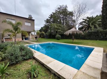 Casa · 160m² · 6 Ambientes · Venta Casa 5 Habitaciones Solares del Oeste Gral Rodriguez
