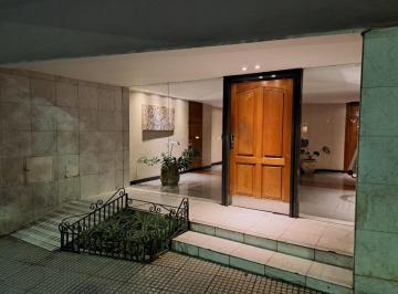 Departamento de 2 ambientes, Villa Urquiza · Alquilo Muy Amplio, Luminoso E Impecable Departamento 2 Amb. en Villa Urquiza "