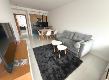 Departamento · 32m² · 1 Ambiente · 1 Cochera · Monoambiente Al Contrafrente en Edificio Full Amenities