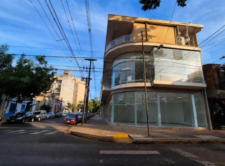 Local comercial · 350m²
