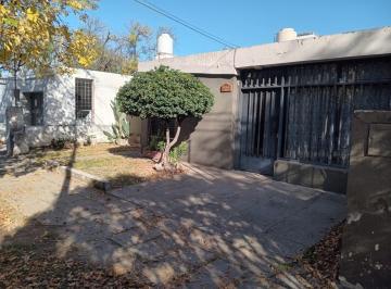 Casa · 113m² · 6 Ambientes · 1 Cochera · Oportunidad de Inversion en Residencial Velez Sarsfield