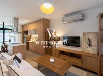 Casa · 126m² · 4 Ambientes · 2 Cocheras · Venta Casa 4 Ambientes con Piscina en Constancia Leloir Parque Leloir