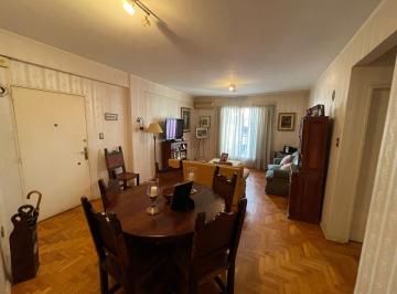 Departamento de 4 ambientes, Palermo · Excelente Semipiso de 4 Ambientes con Dep. Todo Externo Al Frente Sobre Julian Alvarez Al 2400