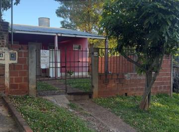 Casa de 3 ambientes, Posadas · Vivienda en Esquina - Sobre Av