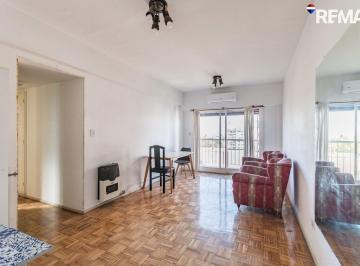 Departamento · 64m² · 4 Ambientes · Venta Departamento 4 Amb con Balcon - Flores