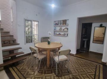 Casa · 149m² · 5 Ambientes · Venta Casa 3 Dorm. S. Carril a m Gral Paz