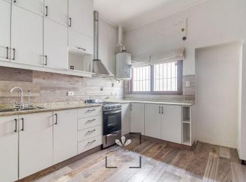 PH · 103m² · 3 Ambientes · 1 Cochera · Venta PH 3 Amb. con Jardin y Cochera - Turdera