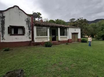 Campo · 250m² · 8 Ambientes · 10 Cocheras · Chacra de 6.000 m² con Casa de 4 Dorm.