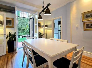 Casa · 150m² · 6 Ambientes · 1 Cochera · Casa Venta Villa Devoto R 6 Ambientes