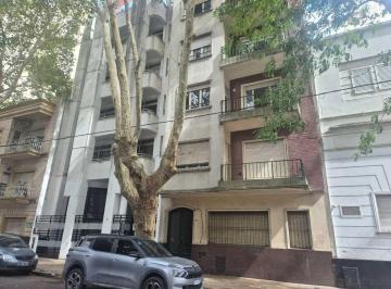 Departamento · 99m² · 5 Ambientes · Departamento en Venta en La Plata 3 Dorm.