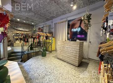 Local comercial · 44m² · Local en Alquiler Barrio Norte Recoleta - 4 m de Frente