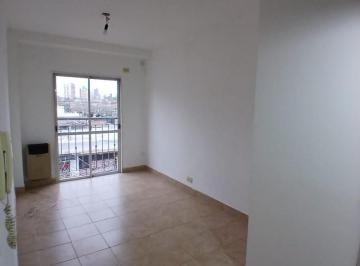Departamento · 35m² · 2 Ambientes · Departamento en Ramos Mejia 2 Amb en Alquiler