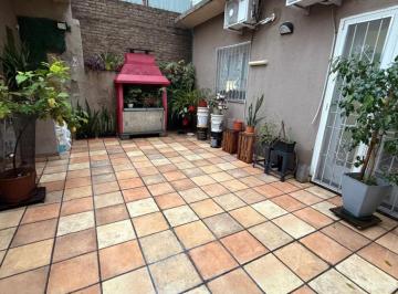 Departamento de 4 ambientes, Rosario · Venta - Departamento Tipo Casa - 3 Dorm. - Av Pellegrini 900 Planta Alta