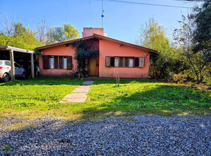 Casa · 20m² · 3 Ambientes · 1 Cochera