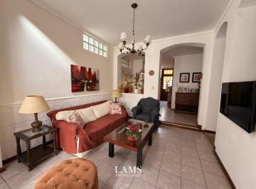 PH · 111m² · 3 Ambientes · 1 Cochera · PH 3 Ambientes en Venta con Cochera - Zona Aldrey