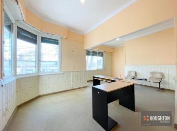 PH · 133m² · 5 Ambientes · PH en Venta Apto Profesional en Ramos Mejia