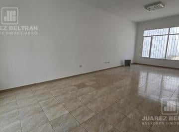Local comercial · 121m² · 6 Ambientes · 240 m² Local Comercial en Alquiler | Bº General Paz