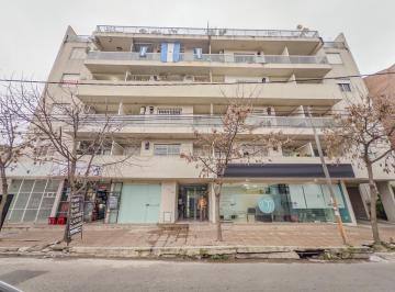 Departamento · 59m² · 3 Ambientes · Depto. 2 Dorm. - Caseros 1724 - a Alberdi - Asador - Pileta