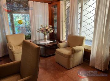 Casa · 250m² · 4 Ambientes · 2 Cocheras · Casa - Martin Coronado