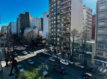 Departamento · 23m² · 1 Ambiente · Monoambiente Reciclado Al Frente con Balcón - Plaza Mitre