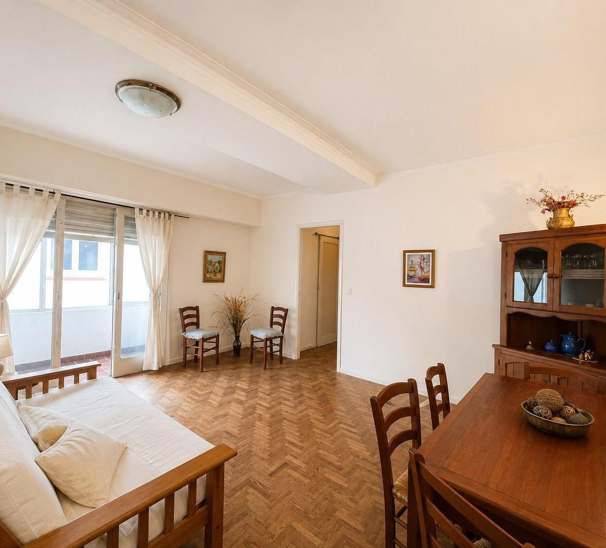 Departamento en venta de tres ambientes