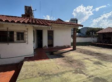 Casa de 5 ambientes, Quilmes · Casa PH Venta Bernal Centro