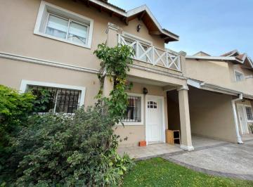 Departamento de 4 ambientes, Almirante Brown · Triplex en Bynnon 4 Ambientes - Excelente Ubicación Adrogue - Consultanos!